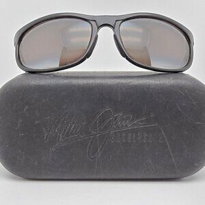 *SOLD* Maui Jim MJ-120-02 Typhoon Black Frame Polarized Grey Lens Sunglasses